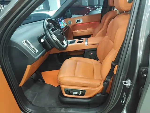 Li Auto L9 — Фото автомобиля 14