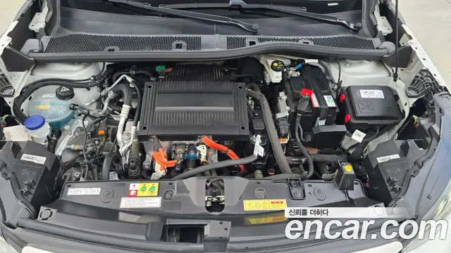 Peugeot 2008 Generation 2 — Фото автомобиля 15