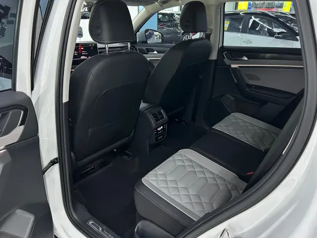 Volkswagen Tayron — Фото автомобиля 5