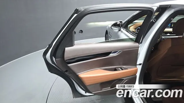 Genesis G80 RG3 — Фото автомобиля 14