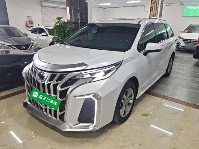 Фотография автомобиля — Toyota Sienna