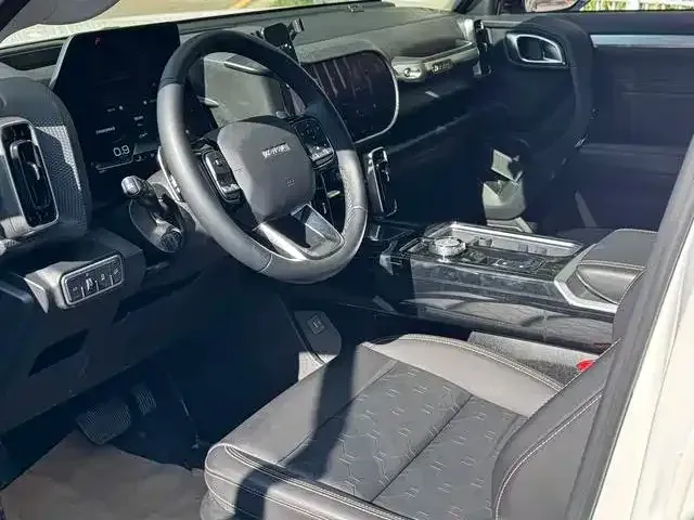 Haval Big Dog — Фото автомобиля 11