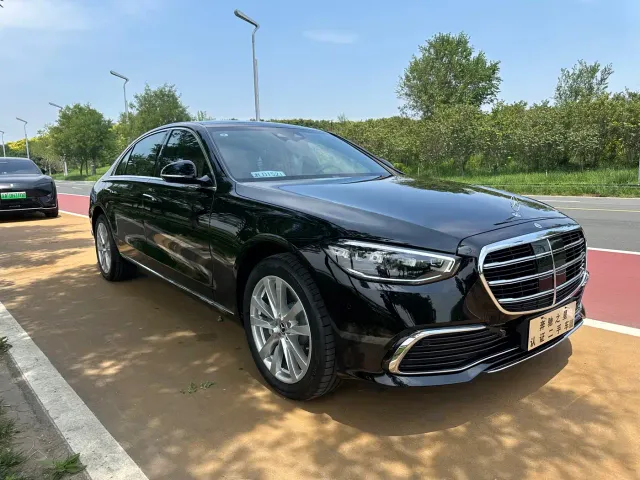 Mercedes-Benz S-Class — Фото автомобиля 3
