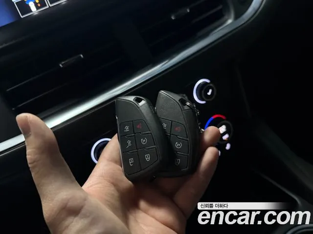 Chevrolet Tahoe — Фото автомобиля 15