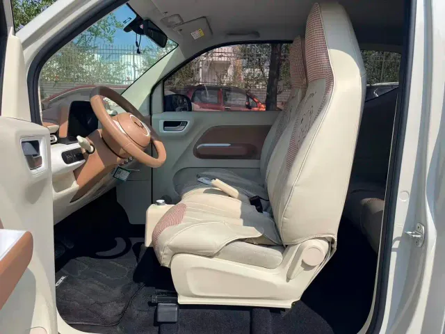 Wuling Hongguang Mini EV — Фото автомобиля 4
