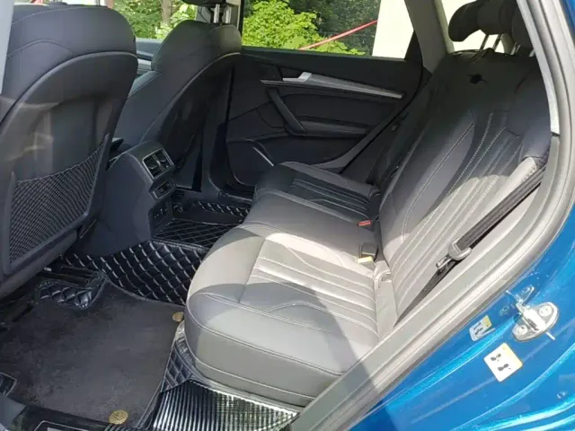 Audi Q5L — Фото автомобиля 16
