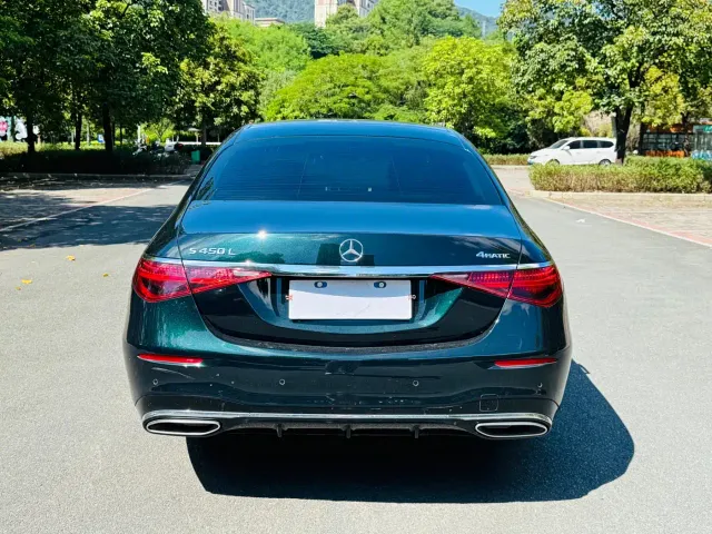 Mercedes-Benz S-Class — Фото автомобиля 8
