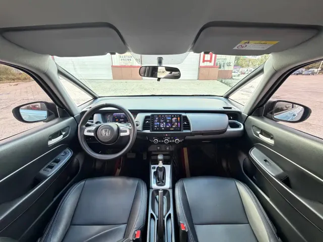 Honda Fit — Фото автомобиля 4