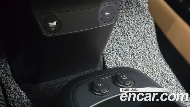 Kia EV6 — Фото автомобиля 18