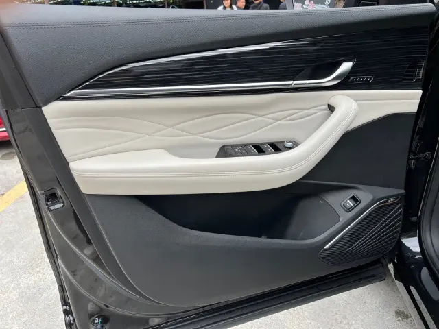 Geely Xingyue L — Фото автомобиля 7