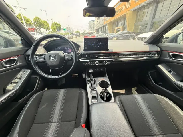 Honda Civic — Фото автомобиля 6