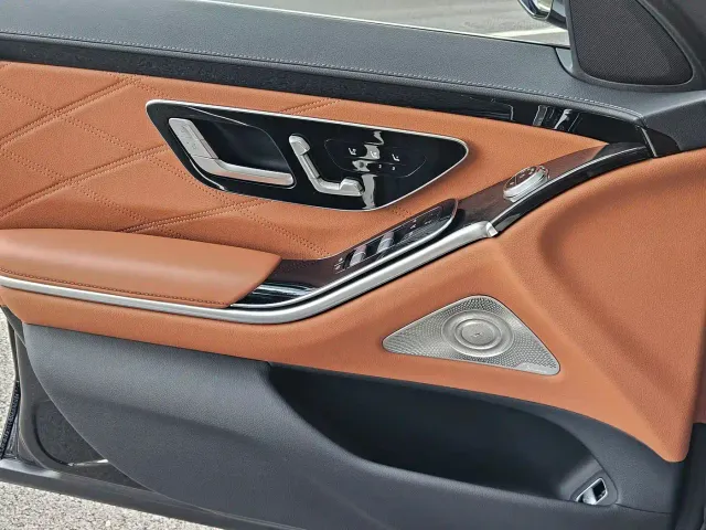 Mercedes-Benz Maybach S-Class — Фото автомобиля 15