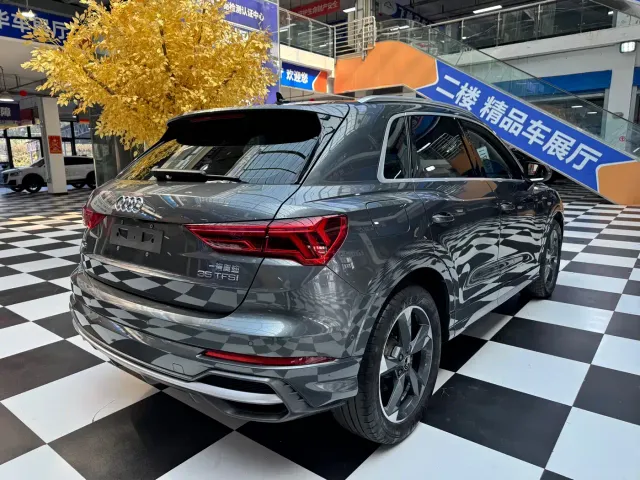 Audi Q3 — Фото автомобиля 9