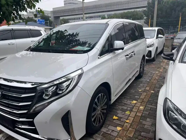 GAC Trumpchi M8 — Фото автомобиля 2