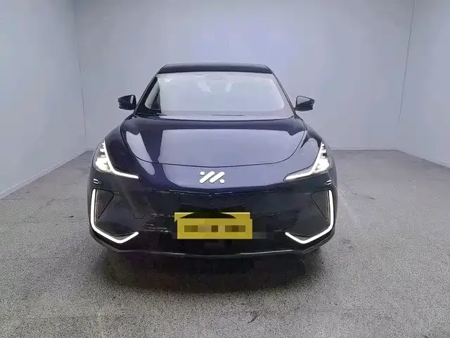IM Motors IM LS7 2023 Model 77kWh Urban Fit Rear-Wheel Drive Version — Фото автомобиля 3