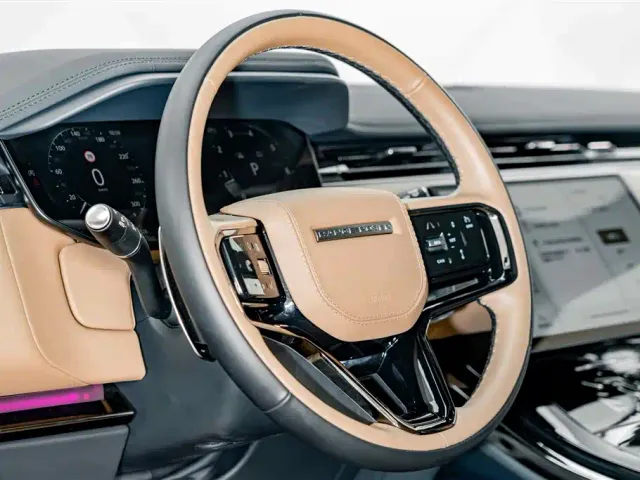 Land Rover Range Rover Sport — Фото автомобиля 9