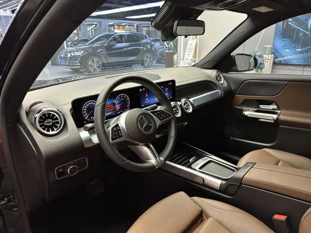 Mercedes-Benz GLB-Class — Фото автомобиля 5