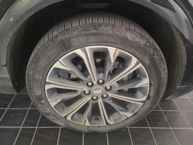 Cadillac XT5 — Фото автомобиля 6