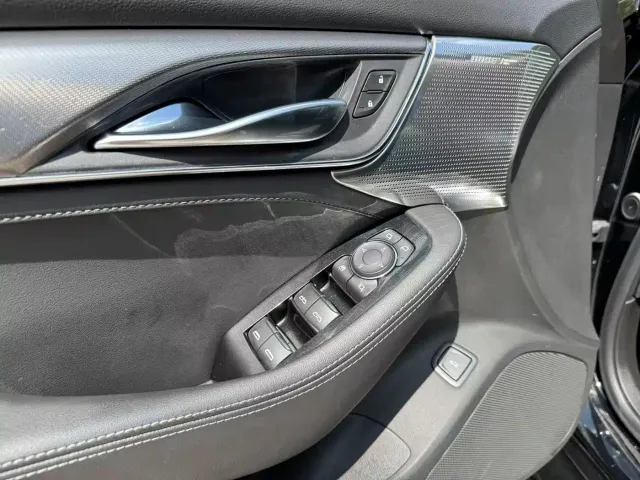 Cadillac CT5 — Фото автомобиля 16