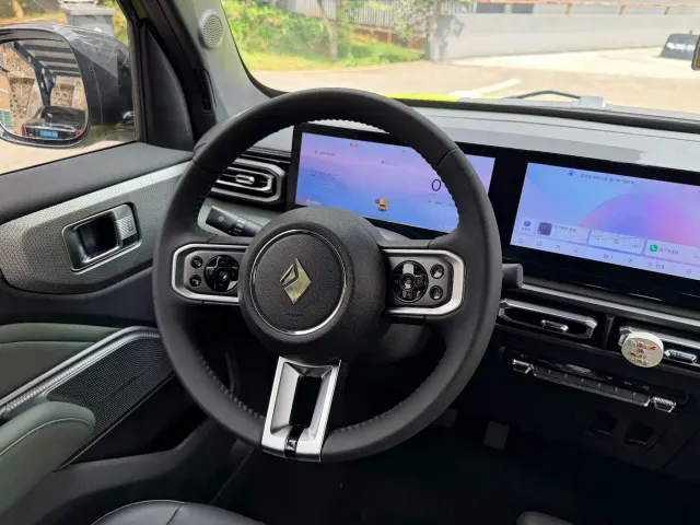Baojun Yep — Фото автомобиля 11