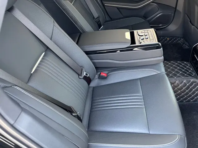 Hongqi H9 — Фото автомобиля 17