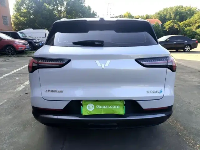 Wuling Starlight S — Фото автомобиля 5
