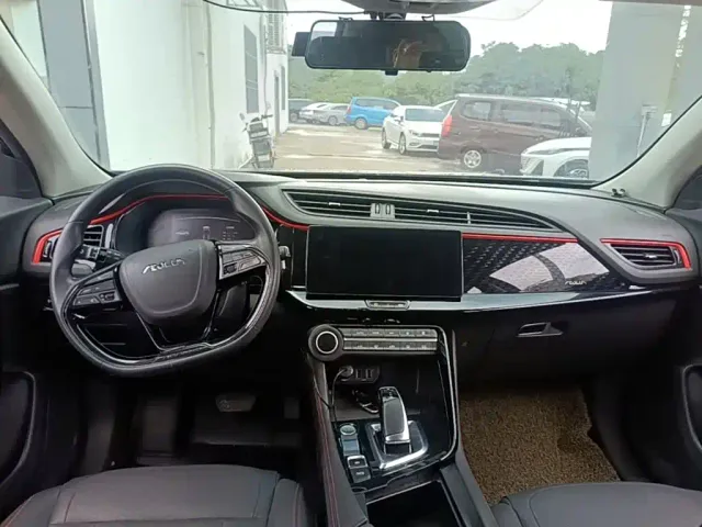 Dongfeng Fengshen AX7 — Фото автомобиля 9