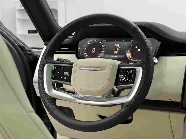Land Rover Range Rover — Фото автомобиля 14