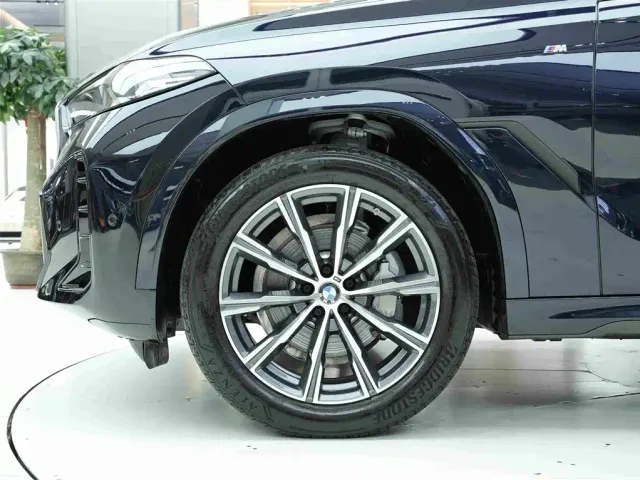 BMW X6 — Фото автомобиля 17