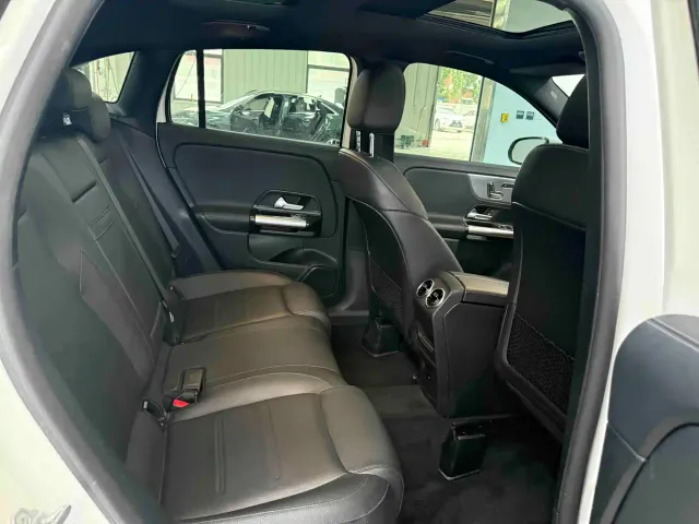 Mercedes-Benz GLA-Class — Фото автомобиля 19