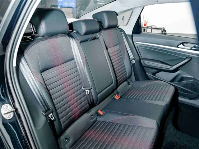 Volkswagen Lavida — Фото автомобиля 21