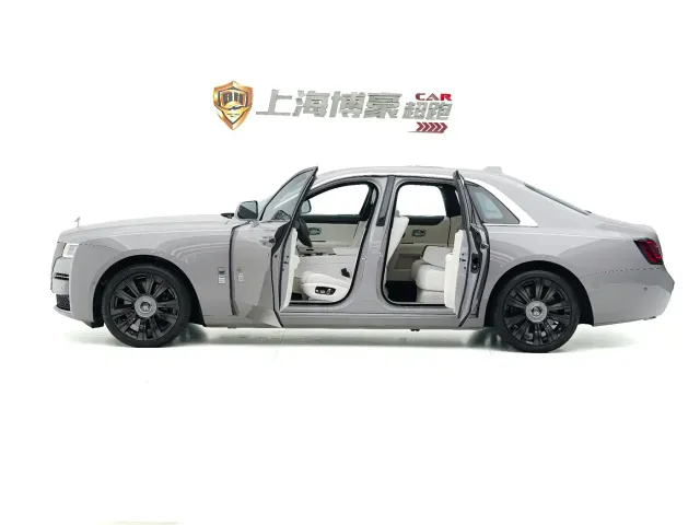 Rolls-Royce Ghost — Фото автомобиля 6
