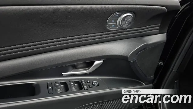 Hyundai AVANTE Новый Avante (CN7) — Фото автомобиля 24