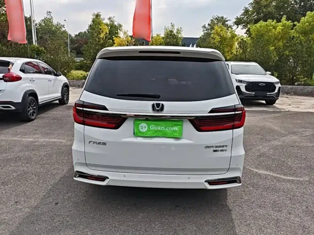 Honda Odyssey — Фото автомобиля 5
