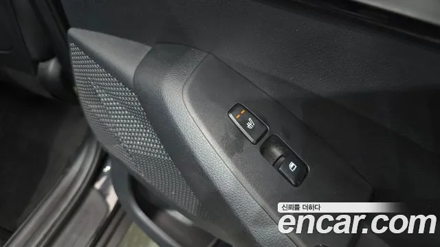 Kia Seltos Новый Seltos Бензин 1.6 турбо 2WD — Фото автомобиля 16