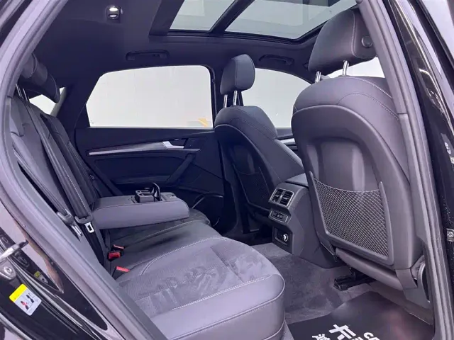 Audi Q5L Sportback — Фото автомобиля 20
