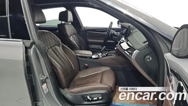 BMW Gran Turismo — Фото автомобиля 24