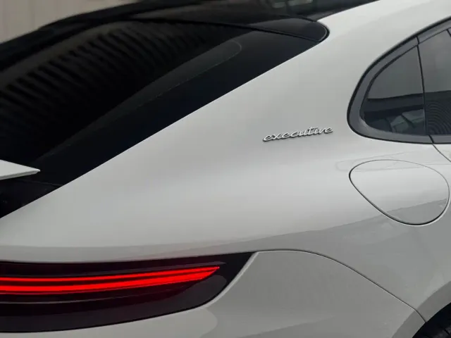 Porsche Panamera — Фото автомобиля 7