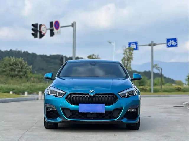 BMW 2 Series — Фото автомобиля 3