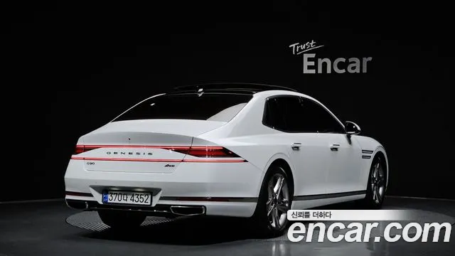 Genesis G90 Бензин 3.5 турбо AWD — Фото автомобиля 2