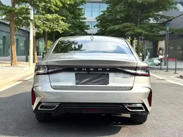 Chery Arrizo 8 — Фото автомобиля 9
