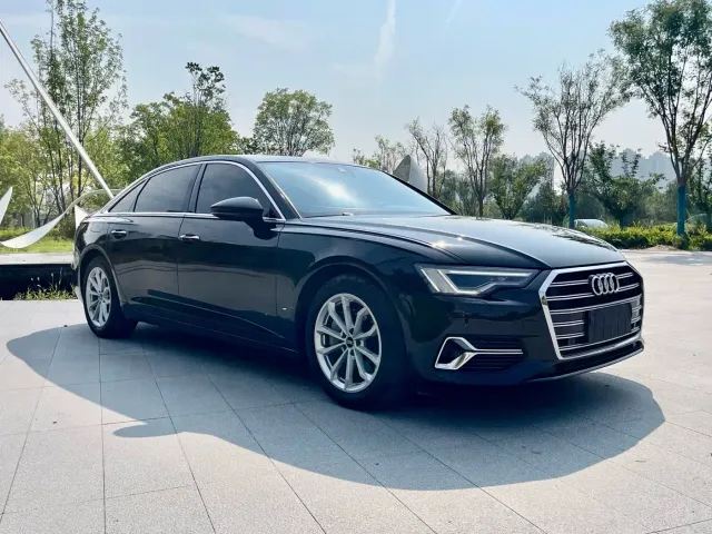 Audi A6L — Фото автомобиля 3