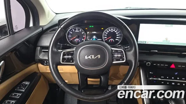 Kia Carnival — Фото автомобиля 20