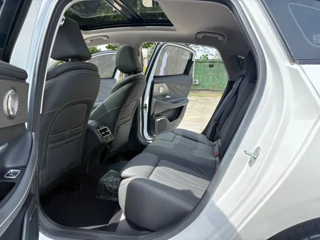 Chery Arrizo 8 — Фото автомобиля 6