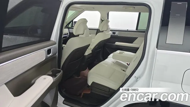 Hyundai Santafe — Фото автомобиля 11