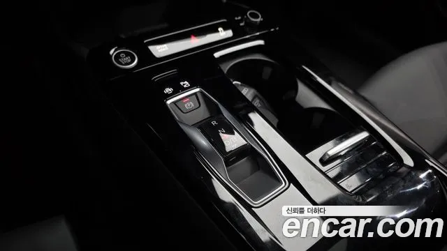 Audi A6 e-tron — Фото автомобиля 9