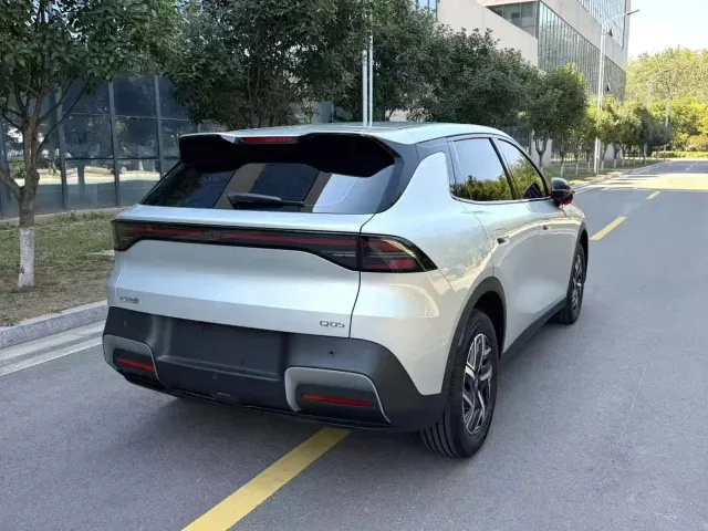 Changan Qiyuan Changan Qiyuan Q05 2026 Model Base — Фото автомобиля 6
