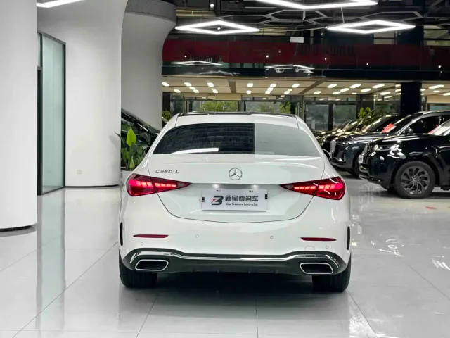 Mercedes-Benz C-Class — Фото автомобиля 12