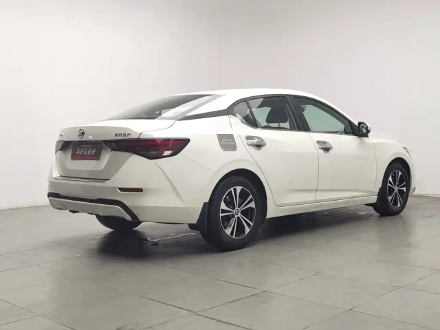 Nissan Sylphy — Фото автомобиля 2