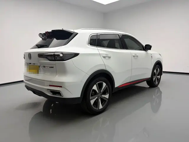 Changan CS55 Plus — Фото автомобиля 4
